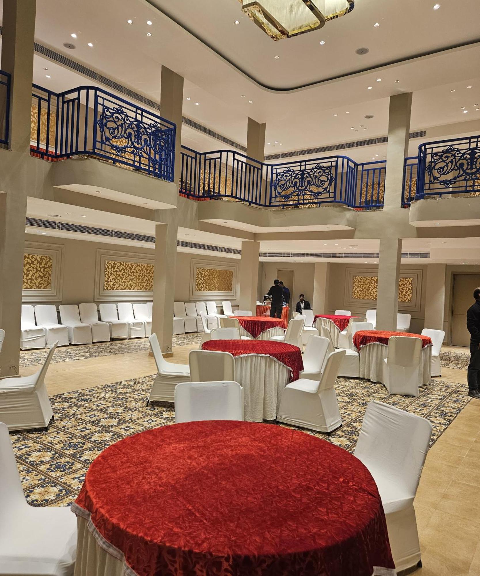 קאנפור Virasat Villa & Banquet Hall מראה חיצוני תמונה